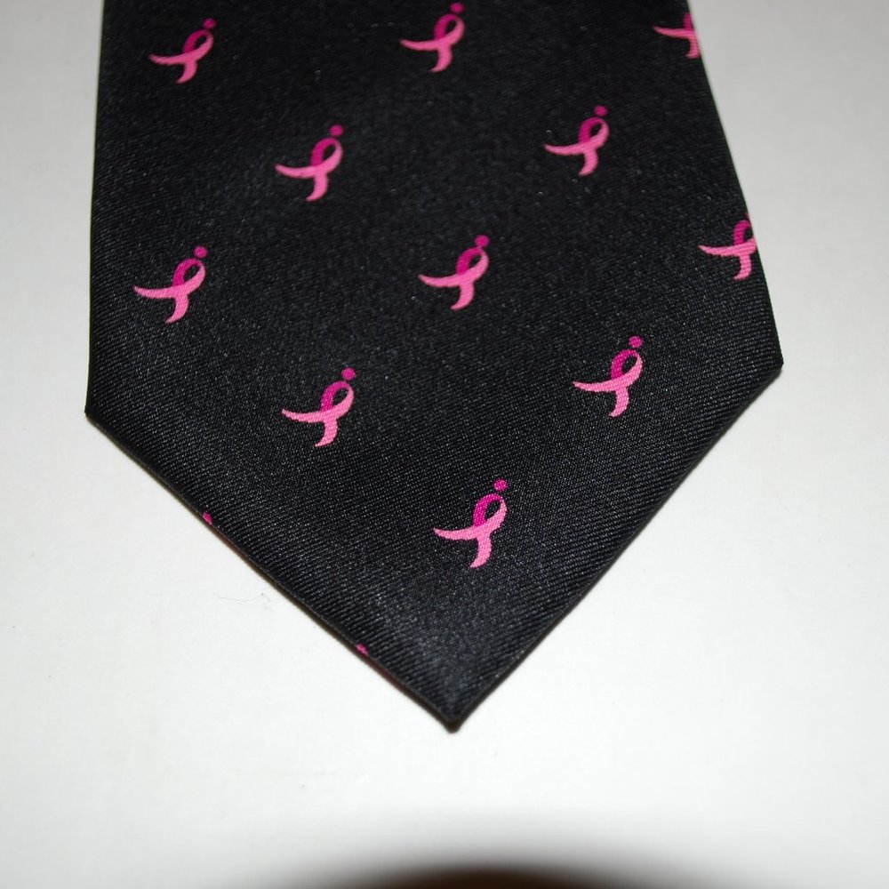 CANCER PINK KNOTS FOR HOPE NECK TIE